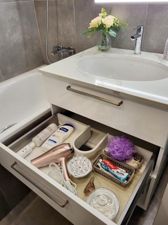 E.D. Luxury Apartaments Šiauliai Esterno foto