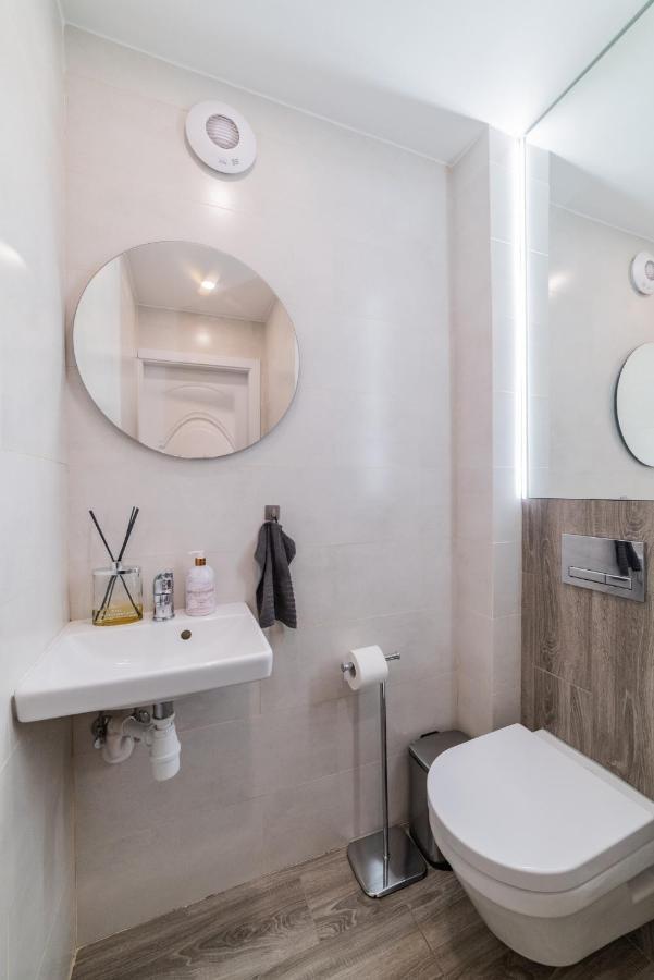 E.D. Luxury Apartaments Šiauliai Esterno foto