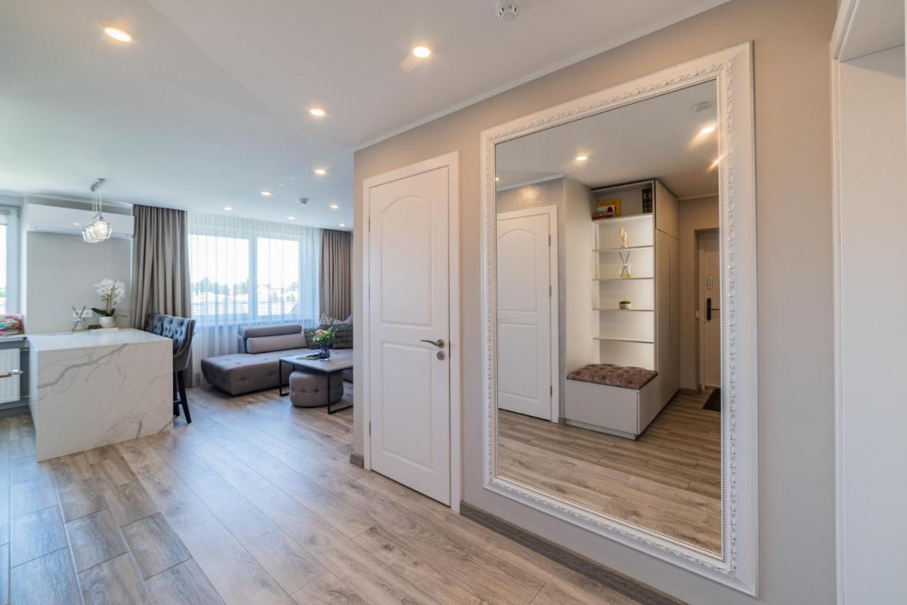 E.D. Luxury Apartaments Šiauliai Esterno foto